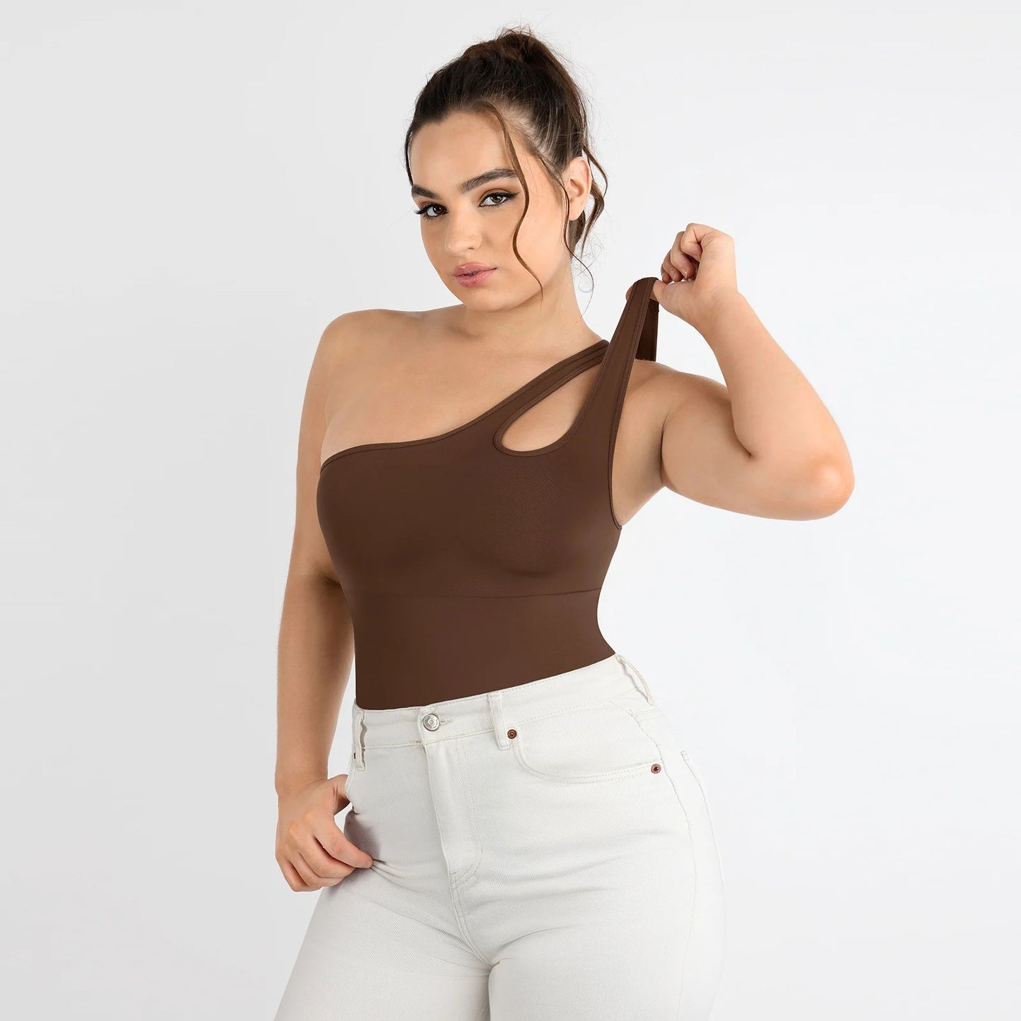 Body modelujące na jedno ramię