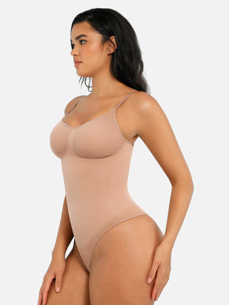 Body modelujące ze stringami