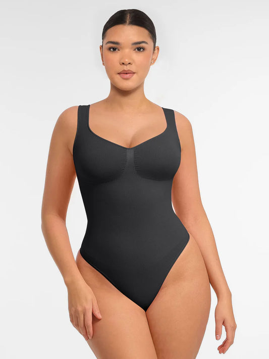 Bezszwowe body modelujące ze stringami