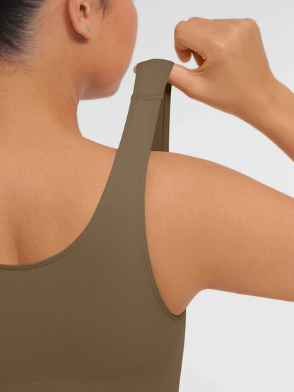 Bezszwowe body modelujące ze stringami
