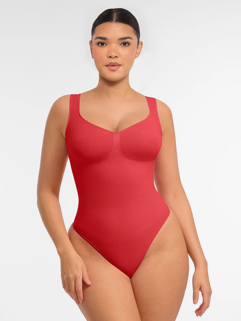 Bezszwowe body modelujące ze stringami
