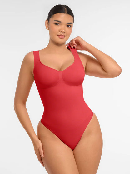 Bezszwowe body modelujące ze stringami