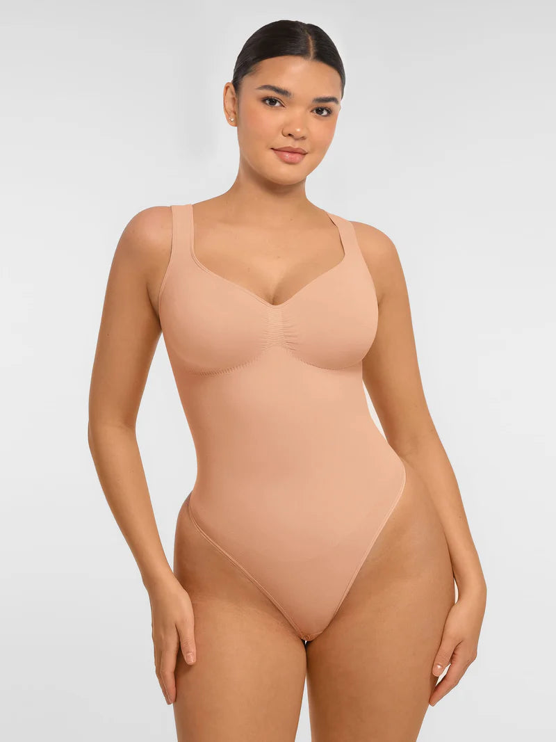 Bezszwowe body modelujące ze stringami