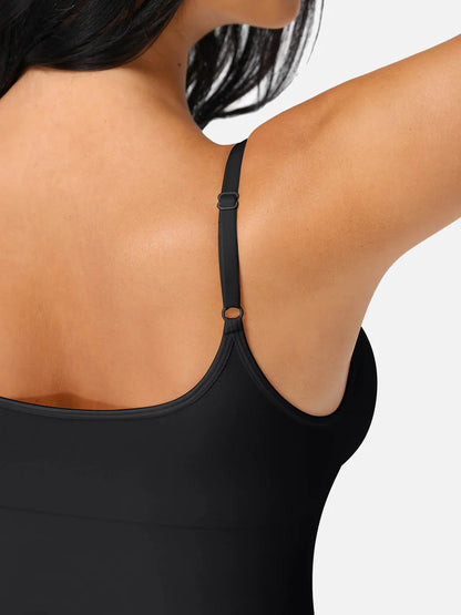 Wycięty Top Modelujący