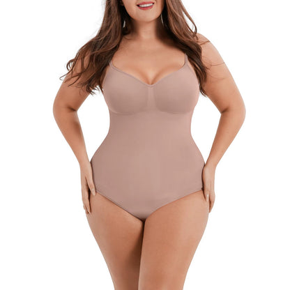 Body modelujące ze stringami
